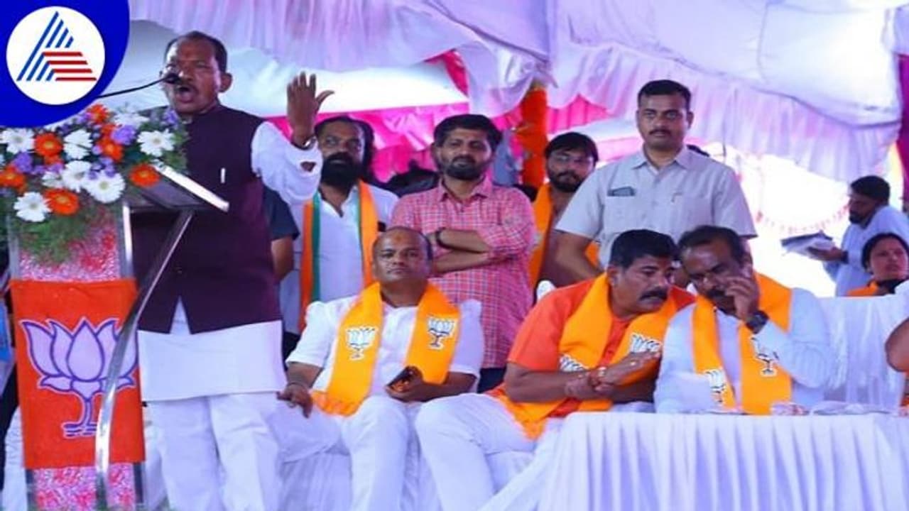 ಮರಾಠಾ 3ಬಿ ಇಂದ 2ಎಗೆ ಸೇರಲಿ: ಸಚಿವ ಚವ್ಹಾಣ್ ಆಗ್ರಹ ಮರಾಠಾ 3ಬಿ ಇಂದ 2ಎಗೆ ಸೇರಲಿ: ಸಚಿವ ಚವ್ಹಾಣ್ ಆಗ್ರಹ