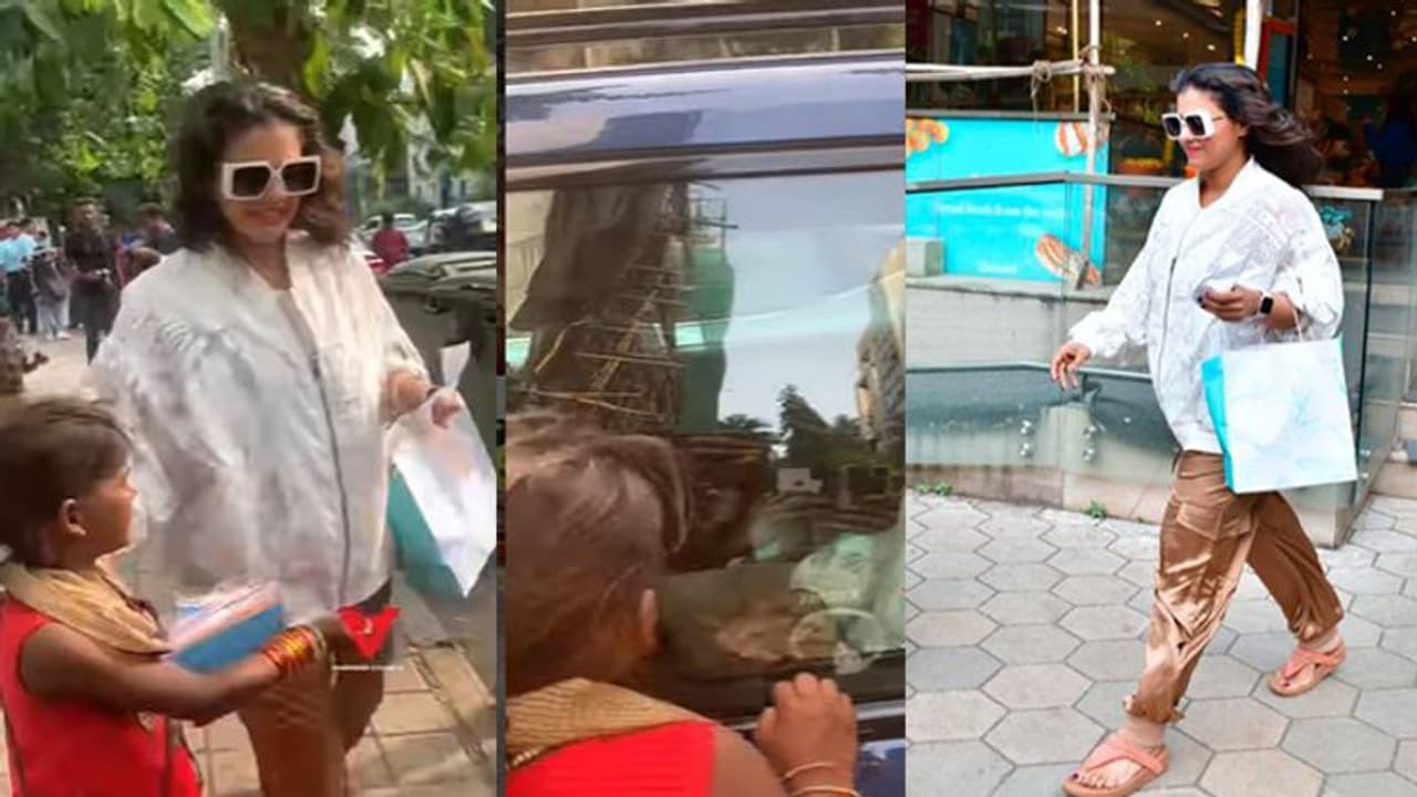 काजोल ने बच्ची को पैसे मांगने पर दूर हटाया ! पीछा नहीं छोड़ा तो गिनकर थमाई चिल्लर, देखें वीडियो काजोल ने बच्ची को पैसे मांगने पर दूर हटाया ! पीछा नहीं छोड़ा तो गिनकर थमाई चिल्लर, देखें वीडियो