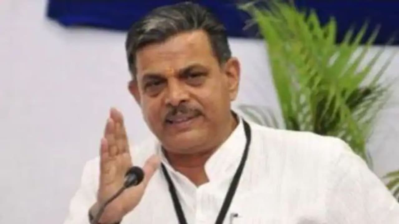 'చొరబాటు జనాభా అసమతుల్యతకు కారణమవుతోంది' 