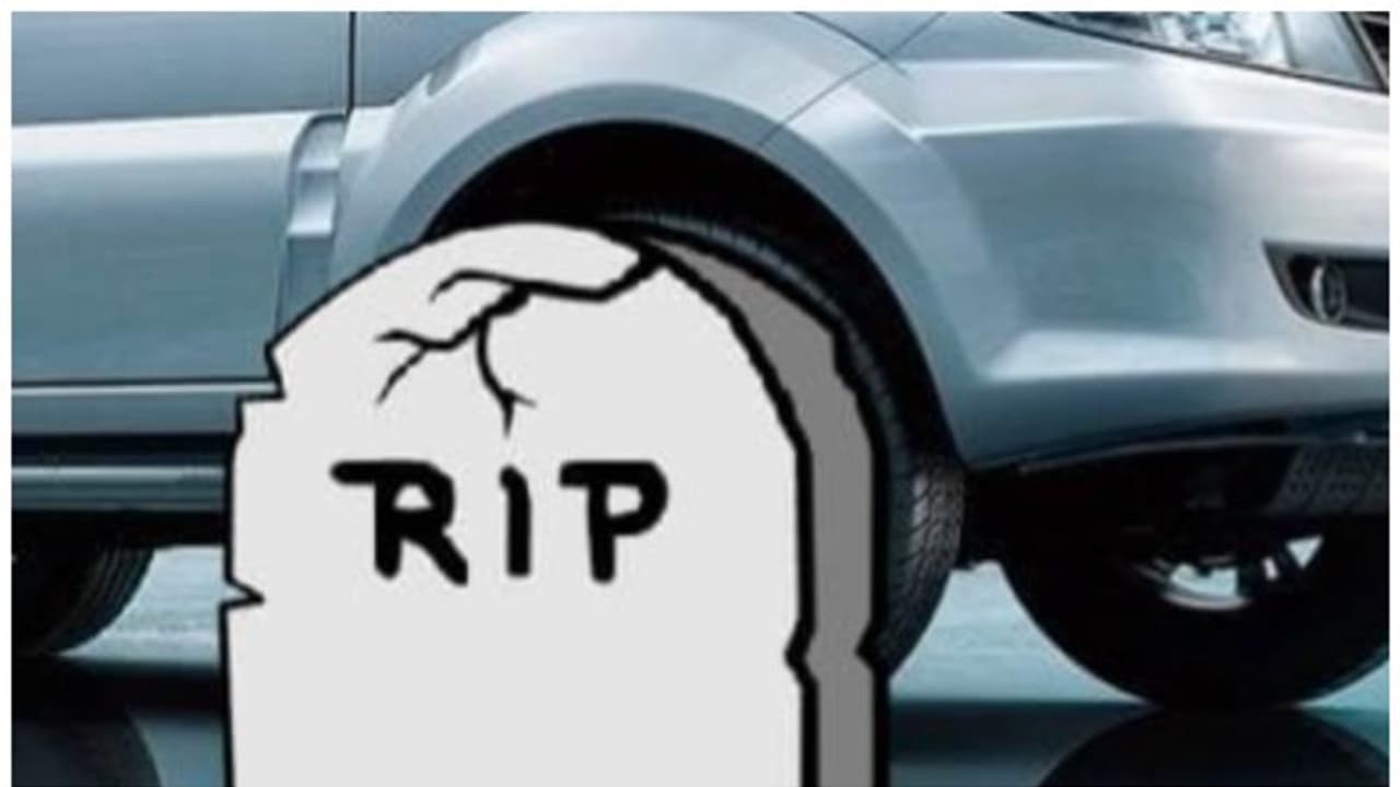 ഒന്നല്ല, രണ്ടല്ല; ഈ നാല് കാറുകൾ ഉടൻ നിർത്തലാക്കും! ഒന്നല്ല, രണ്ടല്ല; ഈ നാല് കാറുകൾ ഉടൻ നിർത്തലാക്കും!