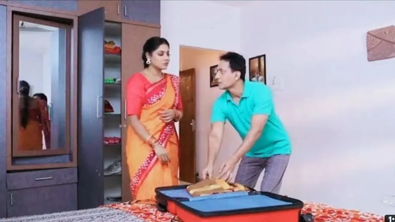 மாப்பிள்ளை மரியாதை கிடைக்காமல் அசிங்கப்படும் கோபி..இன்றைய எபிசோட் மாப்பிள்ளை மரியாதை கிடைக்காமல் அசிங்கப்படும் கோபி..இன்றைய எபிசோட்