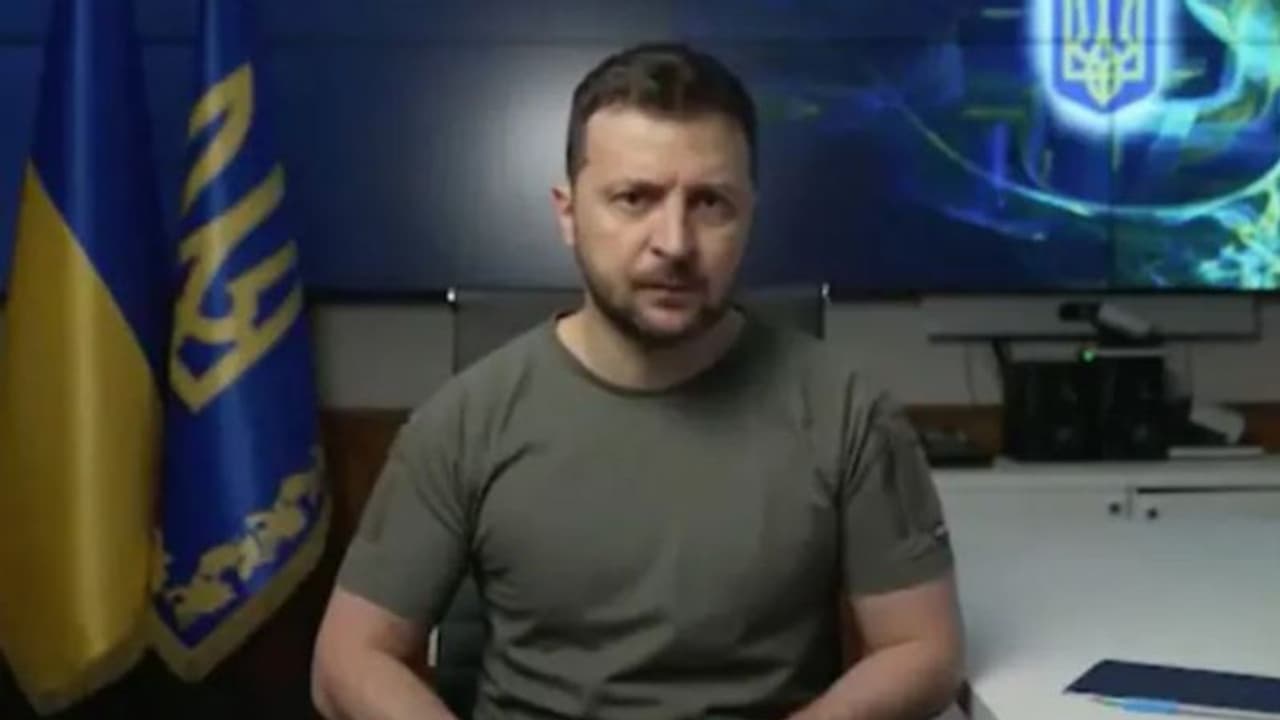 യുക്രൈനിലെ അണക്കെട്ട് തകര്ക്കാന് റഷ്യ പദ്ധതിയിടുന്നതായി സെലെൻസ്കി; പാശ്ചാത്യ രാജ്യങ്ങള് ഇടപെടണമെന്ന് ആവശ്യം യുക്രൈനിലെ അണക്കെട്ട് തകര്ക്കാന് റഷ്യ പദ്ധതിയിടുന്നതായി സെലെൻസ്കി; പാശ്ചാത്യ രാജ്യങ്ങള് ഇടപെടണമെന്ന് ആവശ്യം