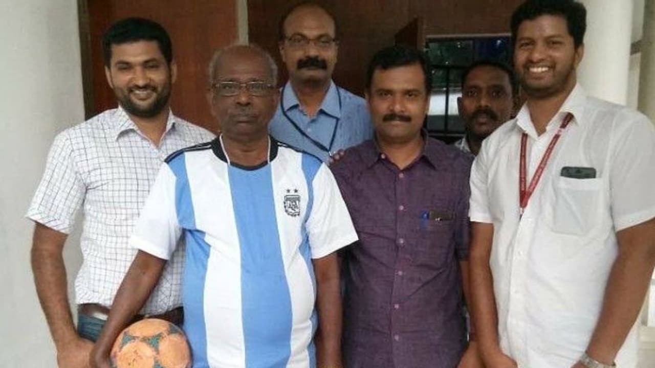 ബ്രസീല്‍ ആരാധകര്‍ ഇവിടെ കമോണ്‍, നിങ്ങള്‍ക്കുള്ള കാവിലെ അടുത്ത പാട്ടു മത്സരം എത്താറായെന്ന് മണി ആശാന്‍