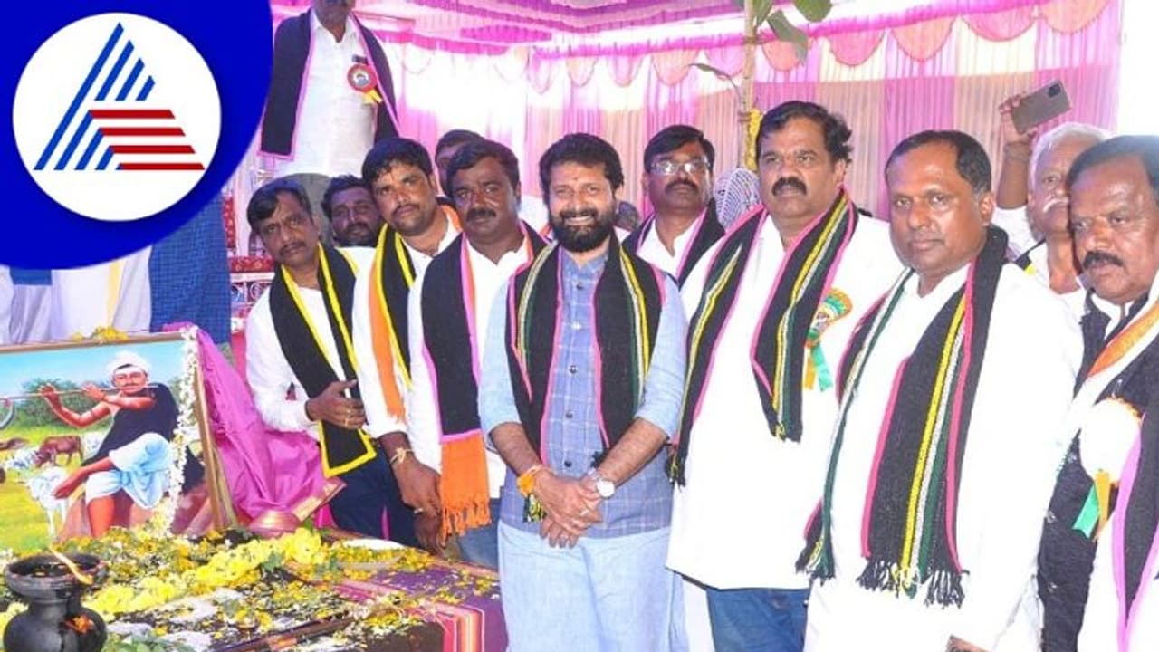 ಸಂಘಟಿತ ಹೋರಾಟ ನಡೆಸಿದಲ್ಲಿ ಕಾಡುಗೊಲ್ಲರಿಗೆ ಯಶಸ್ಸು: ಸಿ.ಟಿ.ರವಿ ಸಂಘಟಿತ ಹೋರಾಟ ನಡೆಸಿದಲ್ಲಿ ಕಾಡುಗೊಲ್ಲರಿಗೆ ಯಶಸ್ಸು: ಸಿ.ಟಿ.ರವಿ