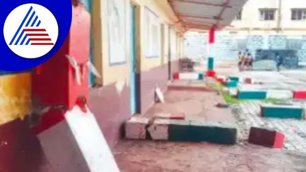 ಶಾಲ್ಯಾಗಿದ್ದ ನಮ್ ಪುಸ್ತಕನೂ ಹೋಗ್ಯಾವ್; ನಮ್ ಮನಿನೂ ಸೋರತೈತಿ! ಶಾಲ್ಯಾಗಿದ್ದ ನಮ್ ಪುಸ್ತಕನೂ ಹೋಗ್ಯಾವ್; ನಮ್ ಮನಿನೂ ಸೋರತೈತಿ!