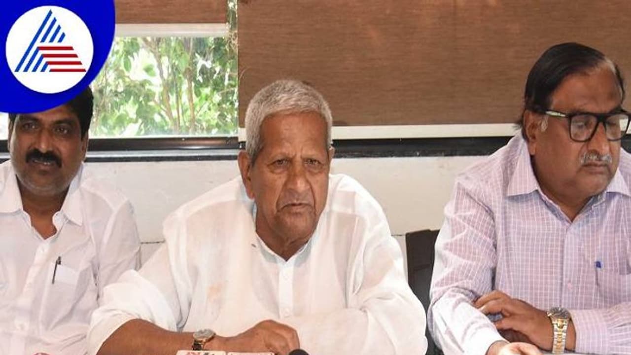 ಚಲವಾದಿ ಸಮುದಾಯಕ್ಕೆ ಬಿಜೆಪಿ ಟಿಕೆಟ್ ಕಡೆಗಣನೆ: ಕಮಲ ನಾಯಕರ ವಿರುದ್ಧ ಆಕ್ರೋಶ ಚಲವಾದಿ ಸಮುದಾಯಕ್ಕೆ ಬಿಜೆಪಿ ಟಿಕೆಟ್ ಕಡೆಗಣನೆ: ಕಮಲ ನಾಯಕರ ವಿರುದ್ಧ ಆಕ್ರೋಶ