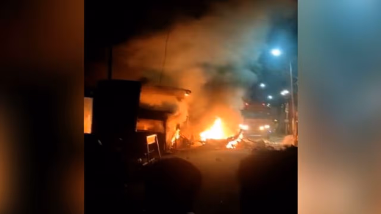 കൊല്‍ക്കത്തയില്‍ റെയില്‍വേ ട്രാക്കില്‍ സ്ഫോടനം; ഏഴ് വയസുകാരന്‍ കൊല്ലപ്പെട്ടു 