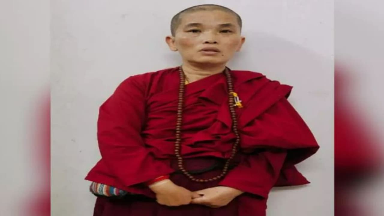 ദില്ലിയിൽ പിടിയിലായ ചൈനാക്കാരി 'ചാരവനിതയോ'? അന്വേഷണം വ്യാപിപ്പിച്ച് ദില്ലി പൊലീസ് ദില്ലിയിൽ പിടിയിലായ ചൈനാക്കാരി 'ചാരവനിതയോ'? അന്വേഷണം വ്യാപിപ്പിച്ച് ദില്ലി പൊലീസ്