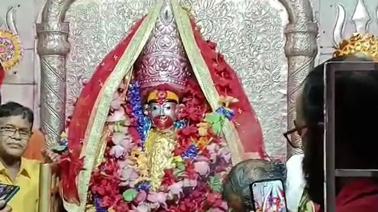 দীপান্বিতা কালীপূজা দিনে অন্যতম শক্তিপীঠ তারাপীঠে শুরু হয়েছে মায়ের পুজোর আয়োজন 