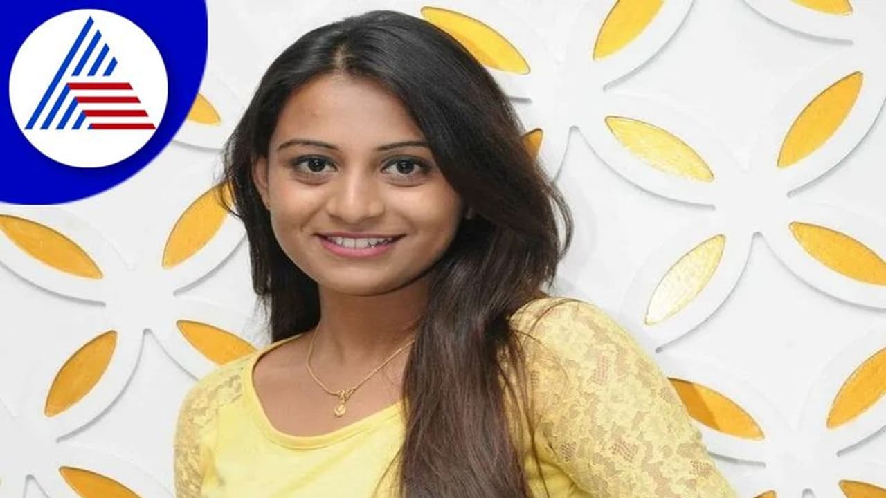 ಭಾಗ್ಯಲಕ್ಷ್ಮೀ ಸೀರಿಯಲ್ಗೆ ಮನೆಹಾಳು ಹೆಣ್ಣಾಗಿ ಎಂಟ್ರಿಕೊಟ್ಟ ಚಿ ಸೌ ಸಾವಿತ್ರಿ ನಟಿ ಗೌತಮಿ ಭಾಗ್ಯಲಕ್ಷ್ಮೀ ಸೀರಿಯಲ್ಗೆ ಮನೆಹಾಳು ಹೆಣ್ಣಾಗಿ ಎಂಟ್ರಿಕೊಟ್ಟ ಚಿ ಸೌ ಸಾವಿತ್ರಿ ನಟಿ ಗೌತಮಿ