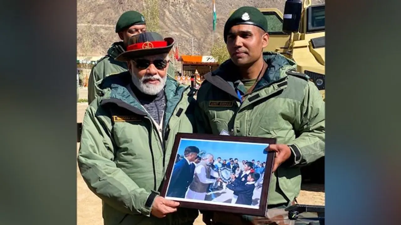 Then at Sainik school in Gujarat, now in Kargil: PM Modi meets jawan after 22 years Then at Sainik school in Gujarat, now in Kargil: PM Modi meets jawan after 22 years