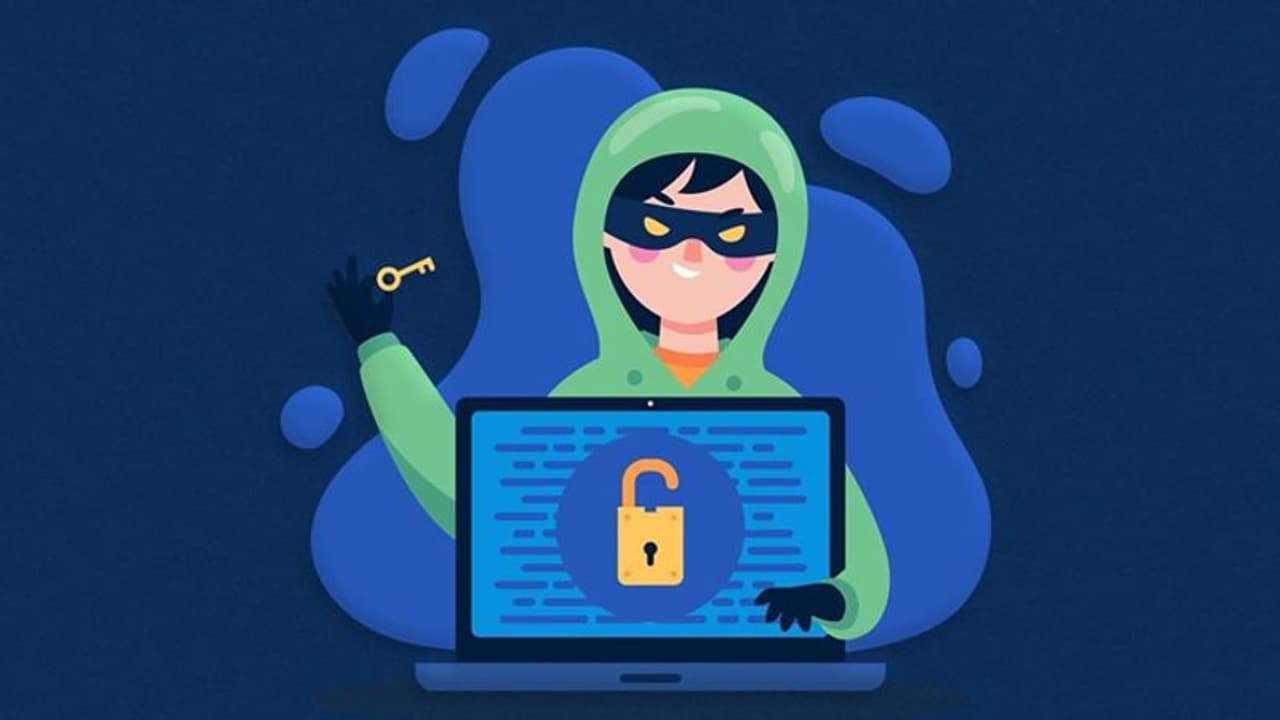 पल भर में बैंक अकाउंट खाली कर देगा SOVA वायरस, SBI ने जारी किया अलर्ट, इस तरह बचें