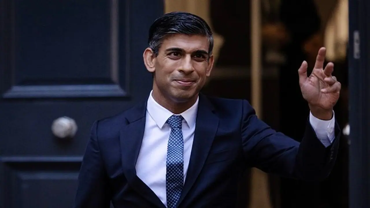 Indian origin Rishi Sunak to take charge as UK Prime Minister after meeting King Charles today: Report
