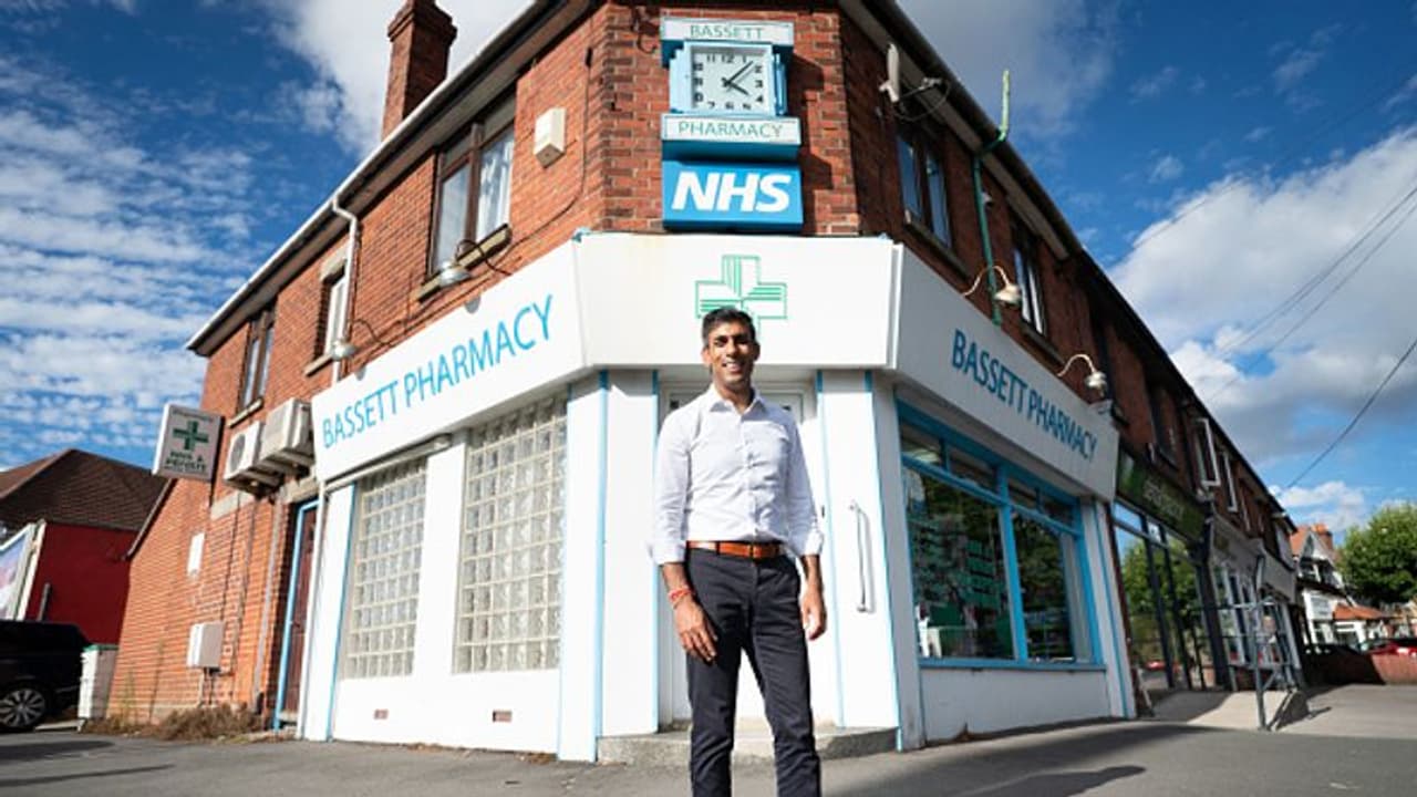 ঋষি সুনক কি এবার ভারকে ফিরিয়ে দেবেন কোহিনূর হীরা? জল্পনায় শুরু নেটনাগরিকদের মধ্যে ঋষি সুনক কি এবার ভারকে ফিরিয়ে দেবেন কোহিনূর হীরা? জল্পনায় শুরু নেটনাগরিকদের মধ্যে