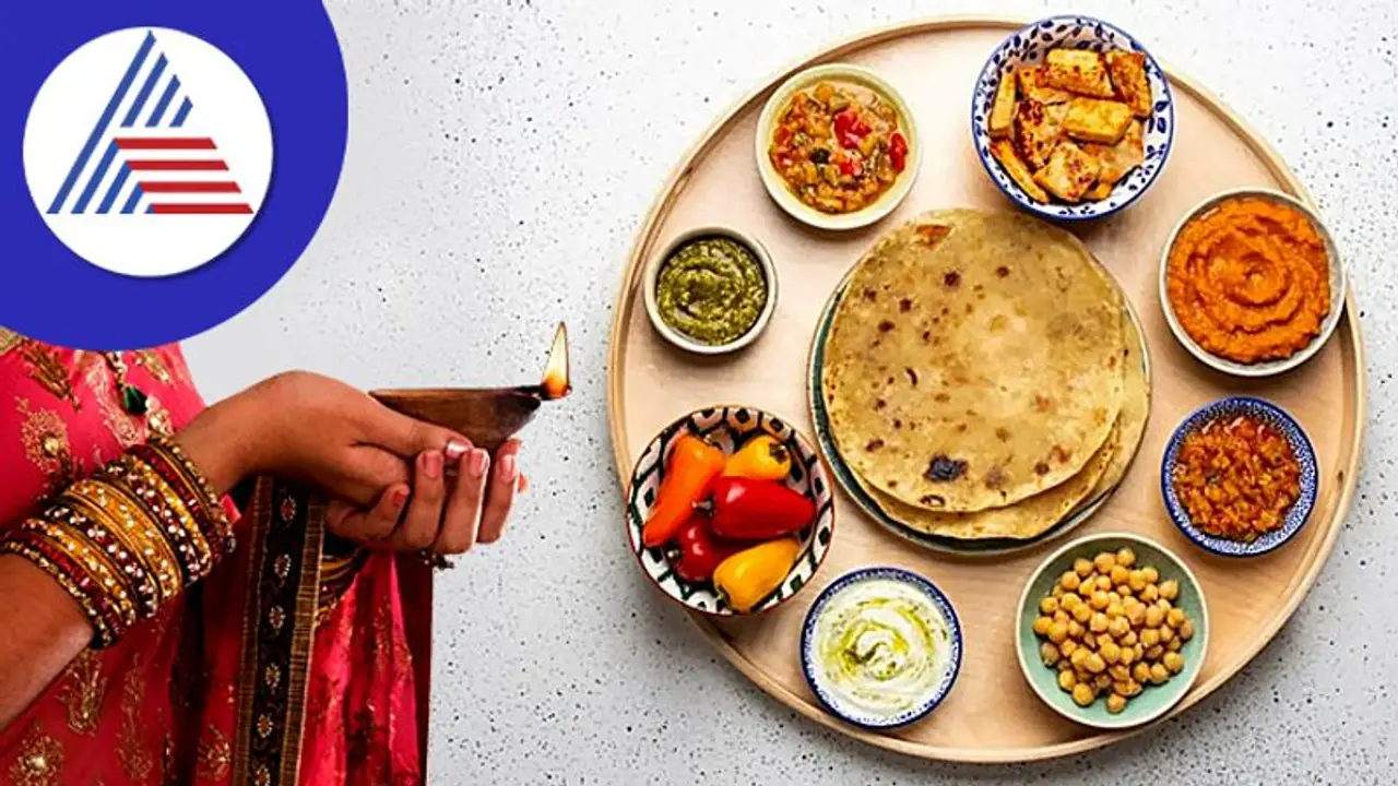 Diwali 2022: ಬೇಕಾಬಿಟ್ಟಿ ತಿಂದು ಆರೋಗ್ಯ ಕೆಡ್ಬಾರ್ದು ಅಂದ್ರೆ ಈ ಟಿಪ್ಸ್ ಫಾಲೋ ಮಾಡಿ Diwali 2022: ಬೇಕಾಬಿಟ್ಟಿ ತಿಂದು ಆರೋಗ್ಯ ಕೆಡ್ಬಾರ್ದು ಅಂದ್ರೆ ಈ ಟಿಪ್ಸ್ ಫಾಲೋ ಮಾಡಿ