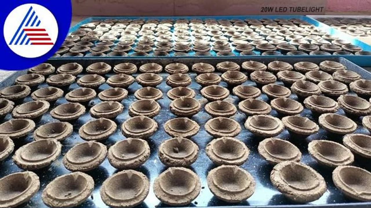 ನರಗುಂದ: ದೀಪಾವಳಿ ಹಬ್ಬಕ್ಕೆ ಬಂದಿದೆ ಪರಿಸರ ಸ್ನೇಹಿ ಗೋ ಹಣತೆ..!