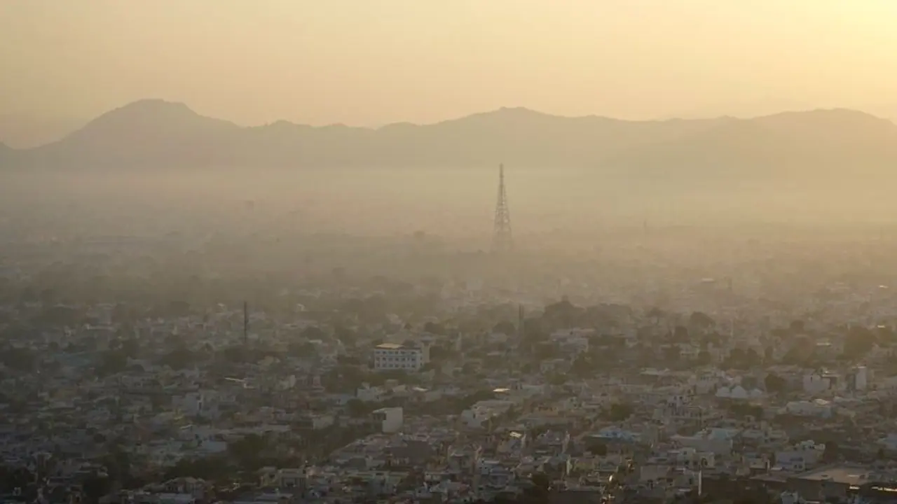 राजस्थान के लोगों ने 2 साल बाद दिवाली का ऐसा जश्न मनाया कि आ गई नई मुसीबत, मौसम का हुआ ये हाल