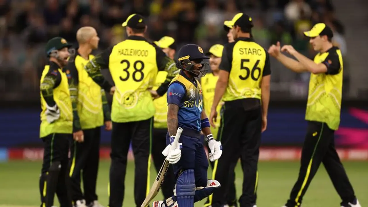 T20 World Cup ಐರ್ಲೆಂಡ್ ಬಗ್ಗುಬಡಿದು ಸೆಮೀಸ್ ಕನಸು ಜೀವಂತವಾಗಿಟ್ಟುಕೊಂಡ ಆಸೀಸ್ T20 World Cup ಐರ್ಲೆಂಡ್ ಬಗ್ಗುಬಡಿದು ಸೆಮೀಸ್ ಕನಸು ಜೀವಂತವಾಗಿಟ್ಟುಕೊಂಡ ಆಸೀಸ್