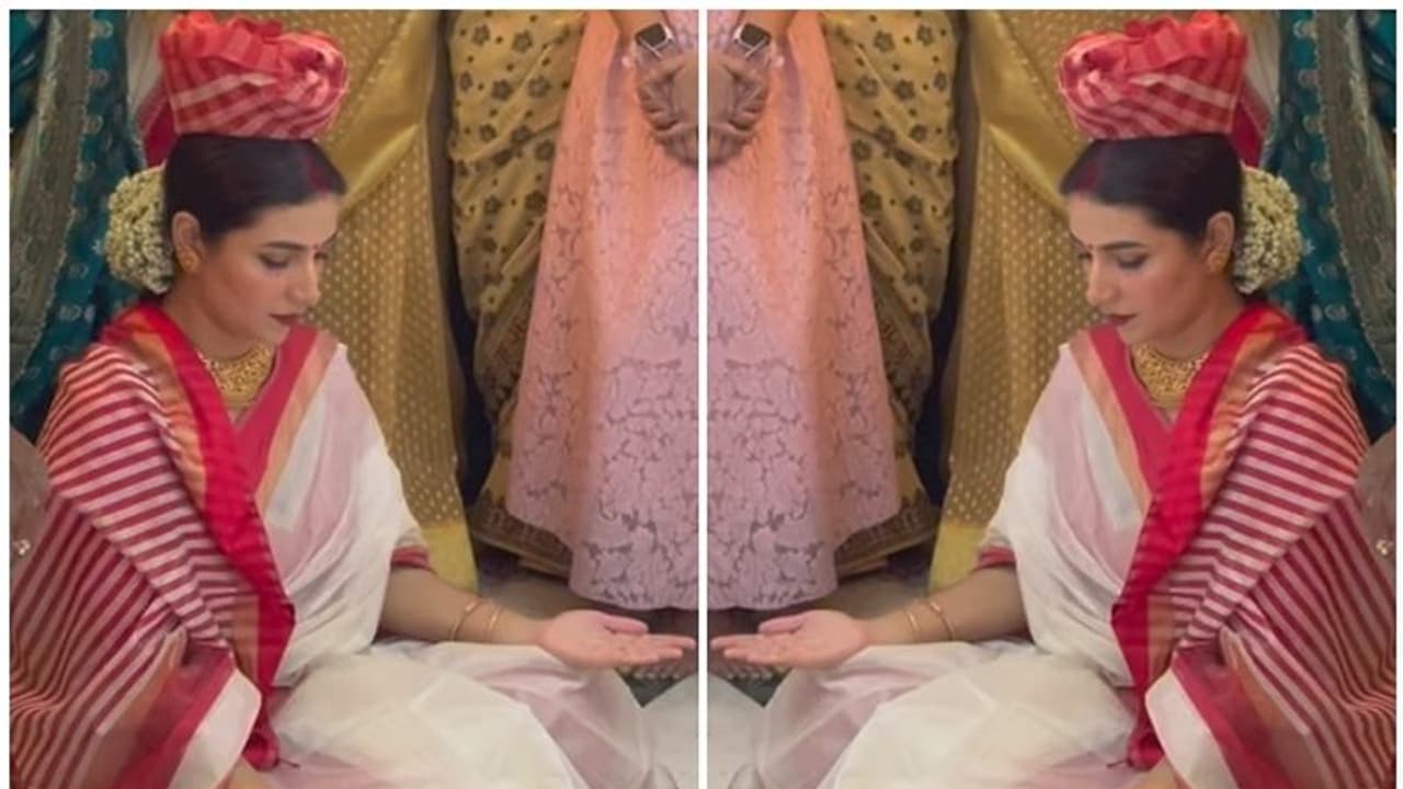 নায়িকা যখন সাধিকা! কালীপুজোয় জ্বলন্ত মালসা মাথায় শুভশ্রী, ভাইরাল ভিডিয়ো নায়িকা যখন সাধিকা! কালীপুজোয় জ্বলন্ত মালসা মাথায় শুভশ্রী, ভাইরাল ভিডিয়ো