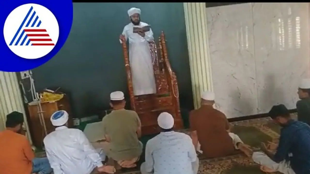 ಚಿಕ್ಕಮಗಳೂರು: ದೇವಸ್ಥಾನಗಳಲ್ಲಿ ಗ್ರಹಣ ಶಾಂತಿ ಹೋಮ, ಮಸೀದಿಯಲ್ಲೂ ಪ್ರಾರ್ಥನೆ