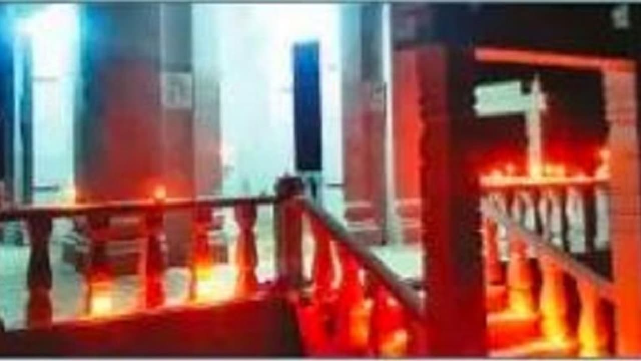 1947ರ ಬಳಿಕ ಮೊದಲ ಬಾರಿ ಜಮ್ಮು ಕಾಶ್ಮೀರದ ಶಾರದಾ ದೇಗುಲದಲ್ಲಿ Deepavali