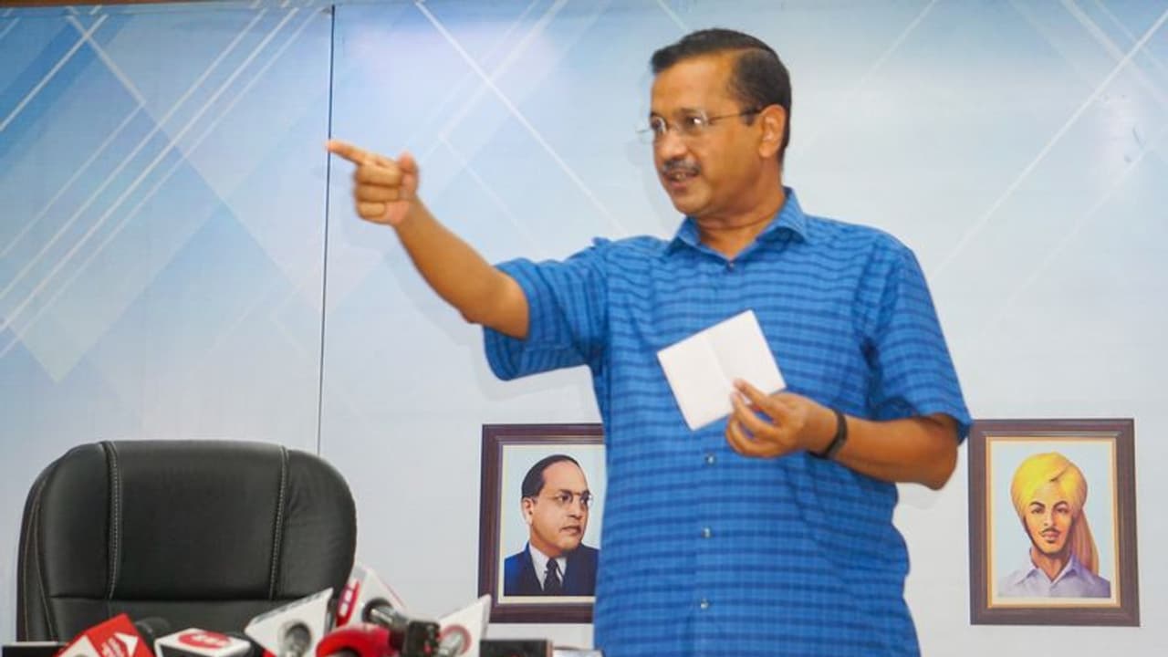 Kejriwal on Currency: ரூபாய் நோட்டில் கடவுள் விநாயகர், லட்சுமி! பொருளாதாரம் வளர மோடிக்கு கெஜ்ரிவால் யோசனை