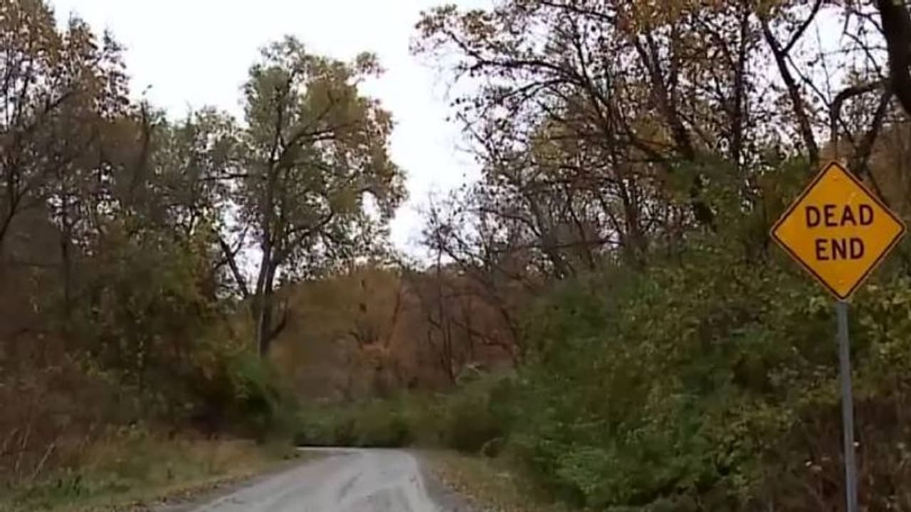 'തന്റെ അച്ഛൻ ഒരു സീരിയൽ കില്ലർ, 50 ലധികം സ്ത്രീകളെ കൊന്നു', സ്ത്രീയുടെ വെളിപ്പെടുത്തലിൽ ഞെട്ടി പൊലീസ്