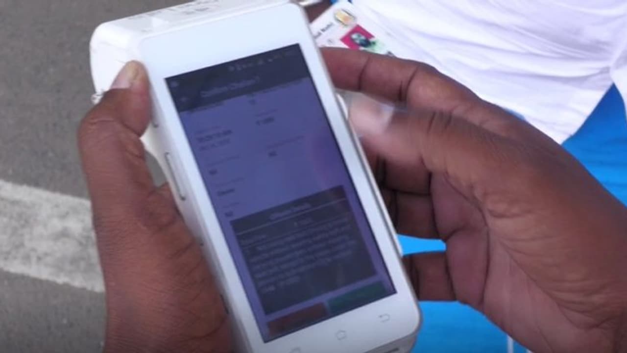 எதற்காக நெல்லையில் கூடுதலாக வாகன ஓட்டிகளிடம் அபராதம் வசூலிப்பு; மக்கள் கொந்தளிப்பு!! எதற்காக நெல்லையில் கூடுதலாக வாகன ஓட்டிகளிடம் அபராதம் வசூலிப்பு; மக்கள் கொந்தளிப்பு!!