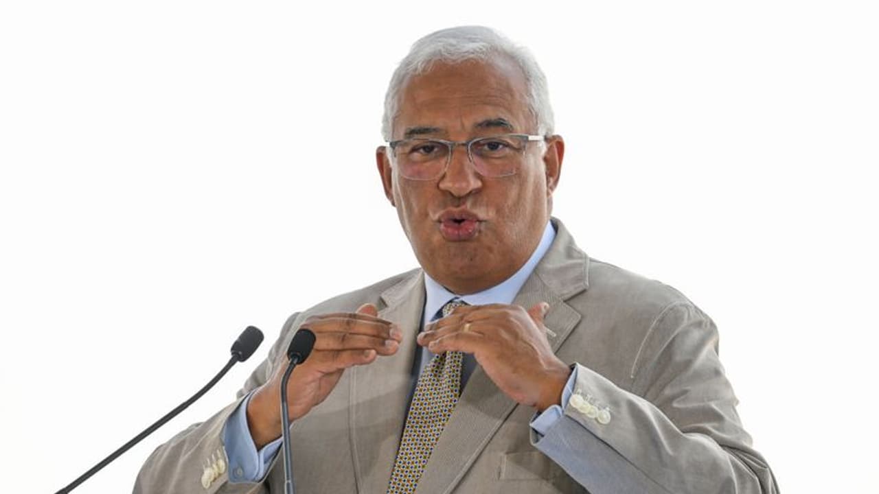 పోర్చుగల్ ప్రధాన మంత్రి ఆంటోనియో కోస్టా రాజీనామా.. కారణం ఇదే... పోర్చుగల్ ప్రధాన మంత్రి ఆంటోనియో కోస్టా రాజీనామా.. కారణం ఇదే...