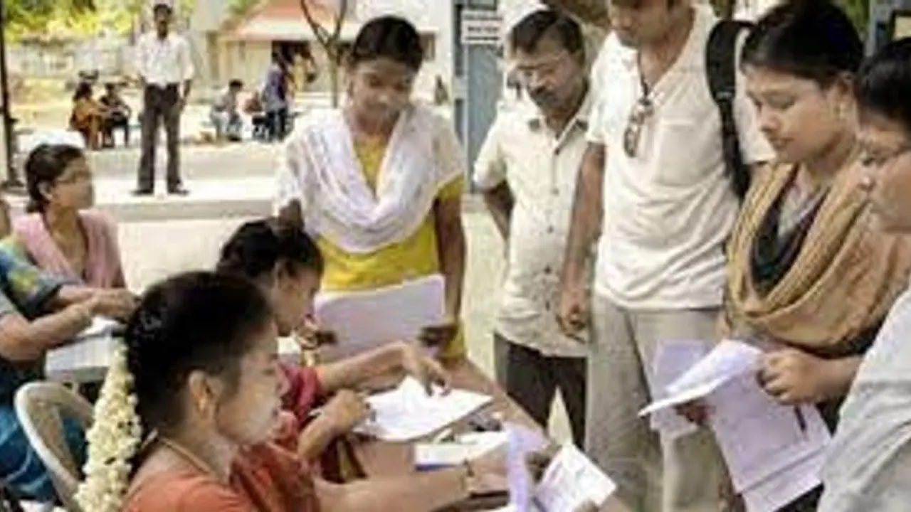 அலர்ட் !! நாளை மறுநாள் சென்னையில் இலவச வேலைவாய்ப்பு முகாம்.. தெரிந்துக் கொள்ள வேண்டியவை.. அலர்ட் !! நாளை மறுநாள் சென்னையில் இலவச வேலைவாய்ப்பு முகாம்.. தெரிந்துக் கொள்ள வேண்டியவை..