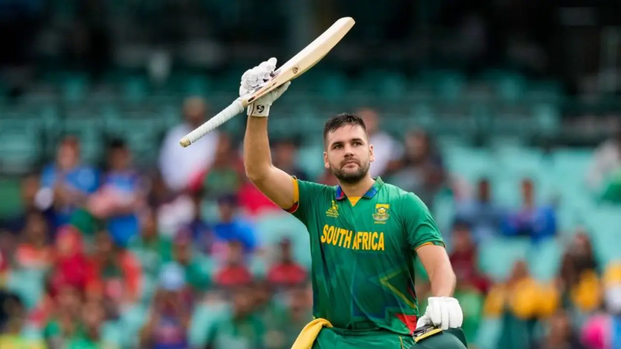 টানা ২ ম্যাচে সেঞ্চুরি, ইতিহাস গড়লেন দক্ষিণ আফ্রিকার এই ব্যাটার টানা ২ ম্যাচে সেঞ্চুরি, ইতিহাস গড়লেন দক্ষিণ আফ্রিকার এই ব্যাটার
