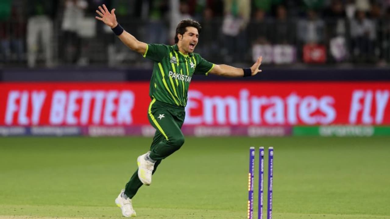 വസീമിന് നാല് വിക്കറ്റ്; പാകിസ്ഥാനെതിരെ മികച്ച തുടക്കത്തിന് ശേഷം സിംബാബ്‌വെ തകര്‍ന്നടിഞ്ഞു