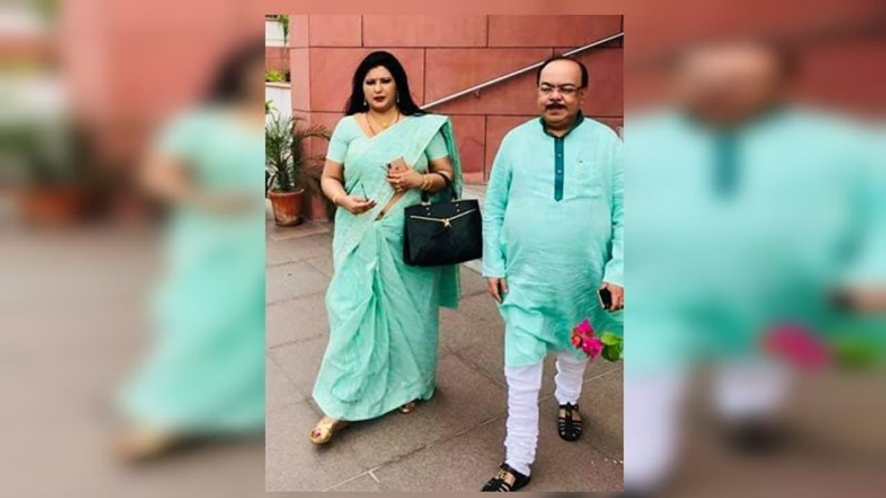 ভাইফোঁটার দিন কালীঘাটে কানন, সঙ্গী বৈশাখী, 'দিদি'র কাছ থেকে মিলল উপহারও 