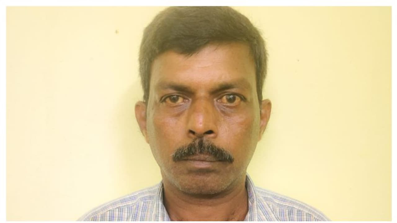 ബാങ്കിൽ അടയ്ക്കാനായി ഏൽപ്പിച്ച പണത്തിൽ 73 കള്ളനോട്ടുകൾ; കായംകുളത്ത് 54കാരൻ അറസ്റ്റിൽ