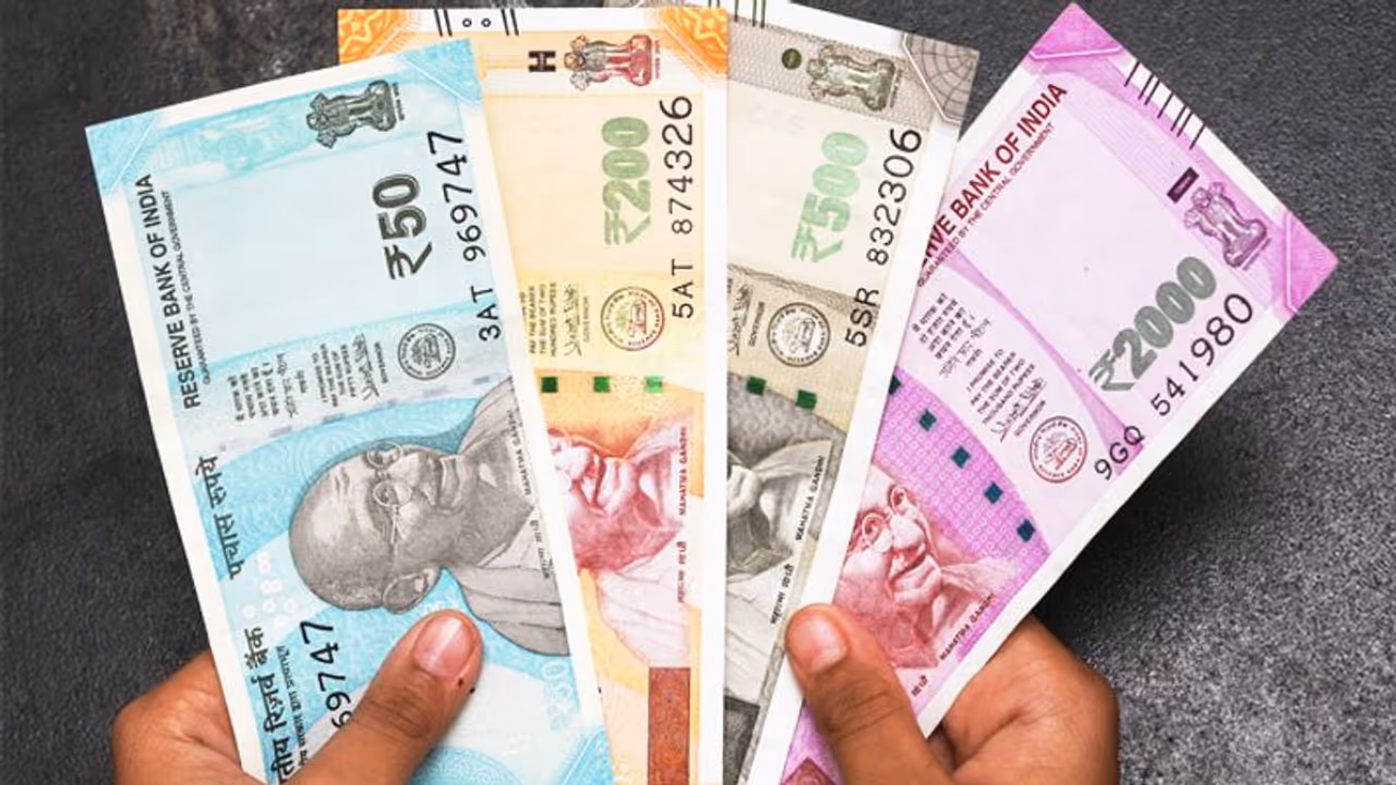 नोट का डिजाइन कैसा होगा, किसकी फोटो छपेगी, क्या बदलाव होंगे, आखिर कौन और कैसे तय करता है?