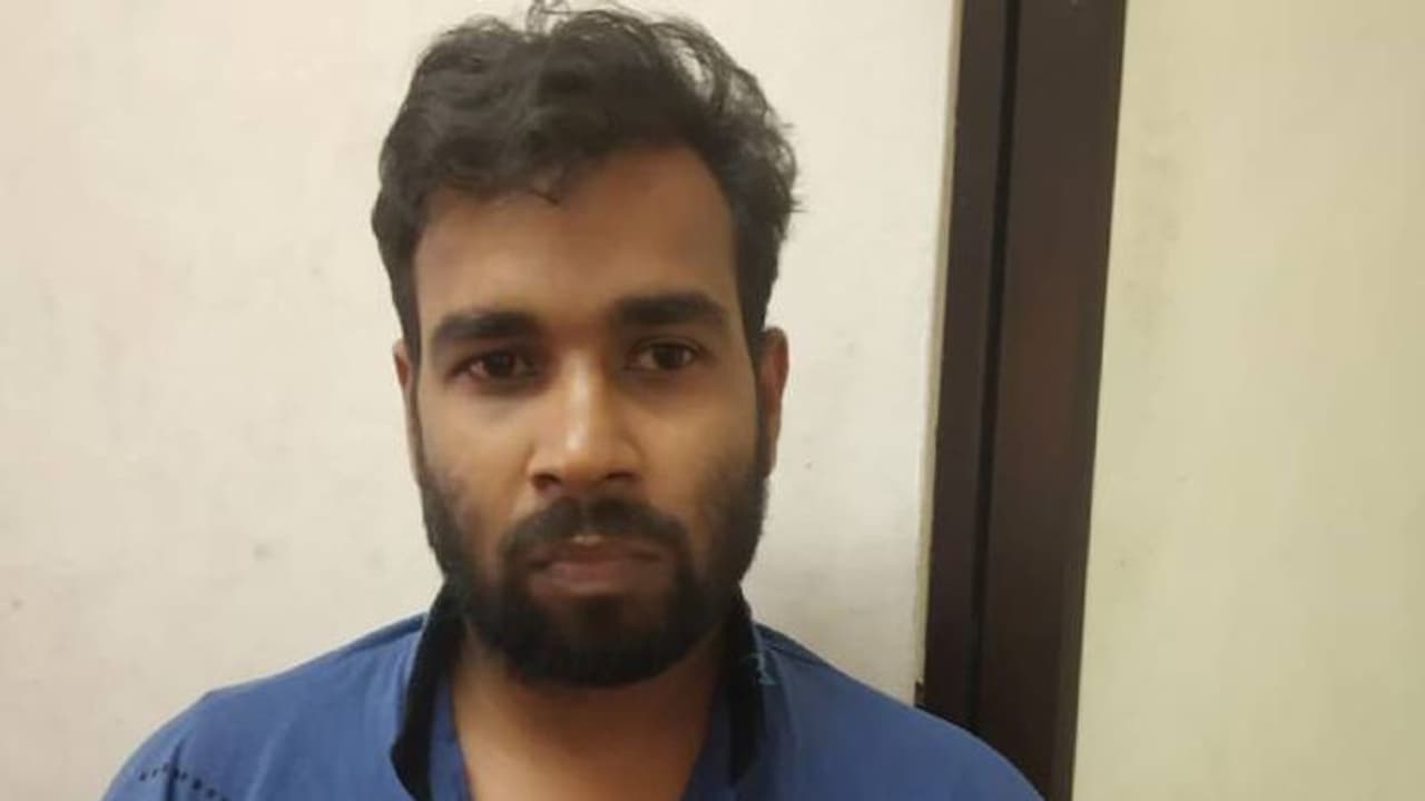 കലൂർ മാലപൊട്ടിക്കൽ കേസിലെ പ്രതി പിടിയിൽ, കുടുങ്ങിയത് മറ്റൊരു മാല പൊട്ടിക്കുന്നതിനിടെ കലൂർ മാലപൊട്ടിക്കൽ കേസിലെ പ്രതി പിടിയിൽ, കുടുങ്ങിയത് മറ്റൊരു മാല പൊട്ടിക്കുന്നതിനിടെ