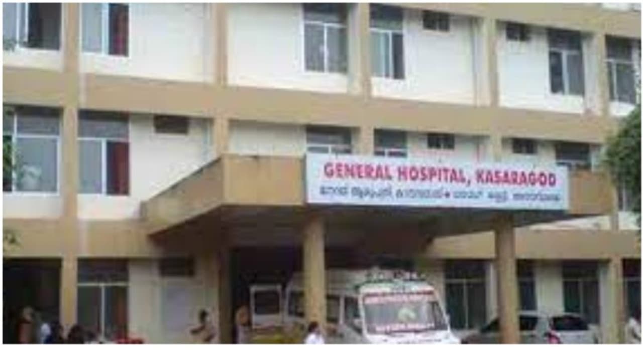 ദയാബായിക്ക് നല്കിയ വാക്ക് പാലിച്ചില്ല; കാസര്കോട് നിന്ന് 34 നേഴ്സിങ്ങ് ഓഫീസര്മാര്ക്ക് കൂട്ട സ്ഥലംമാറ്റം ദയാബായിക്ക് നല്കിയ വാക്ക് പാലിച്ചില്ല; കാസര്കോട് നിന്ന് 34 നേഴ്സിങ്ങ് ഓഫീസര്മാര്ക്ക് കൂട്ട സ്ഥലംമാറ്റം