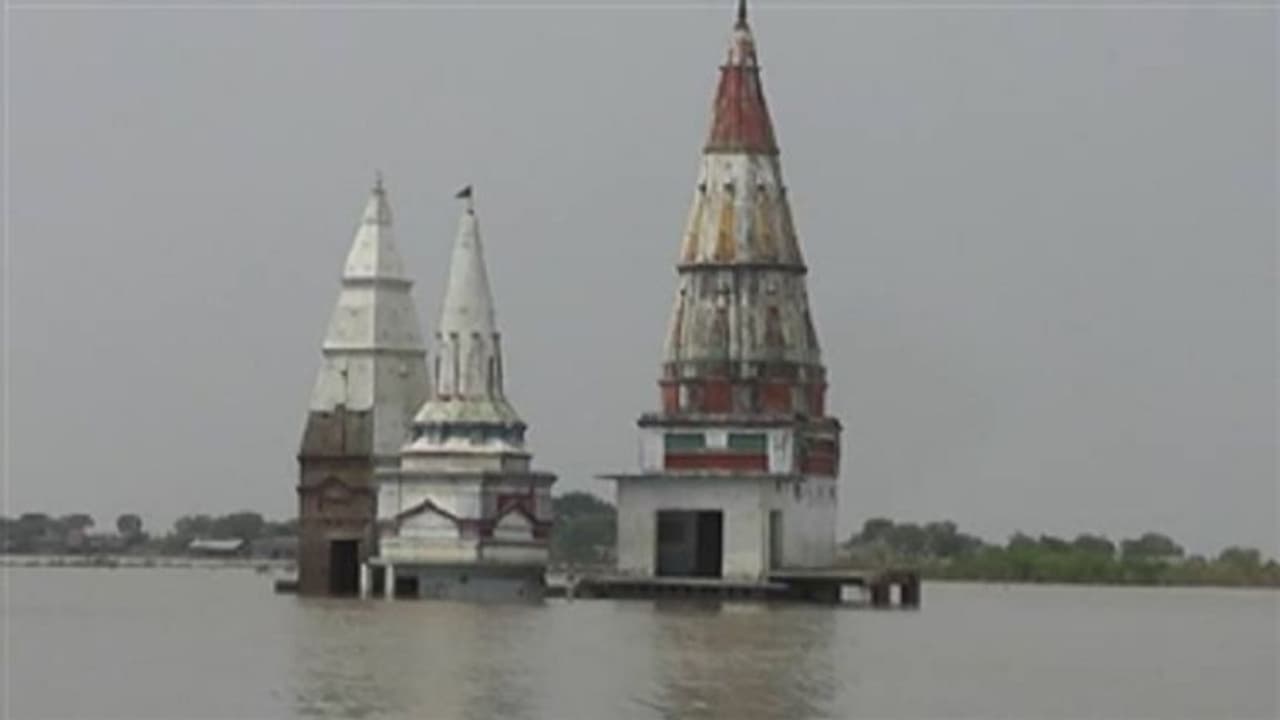 माता सीता ने की थी पहली बार छठ पूजा, बिहार के इस जिले में आज भी मौजूद हैं पैरों के निशान माता सीता ने की थी पहली बार छठ पूजा, बिहार के इस जिले में आज भी मौजूद हैं पैरों के निशान