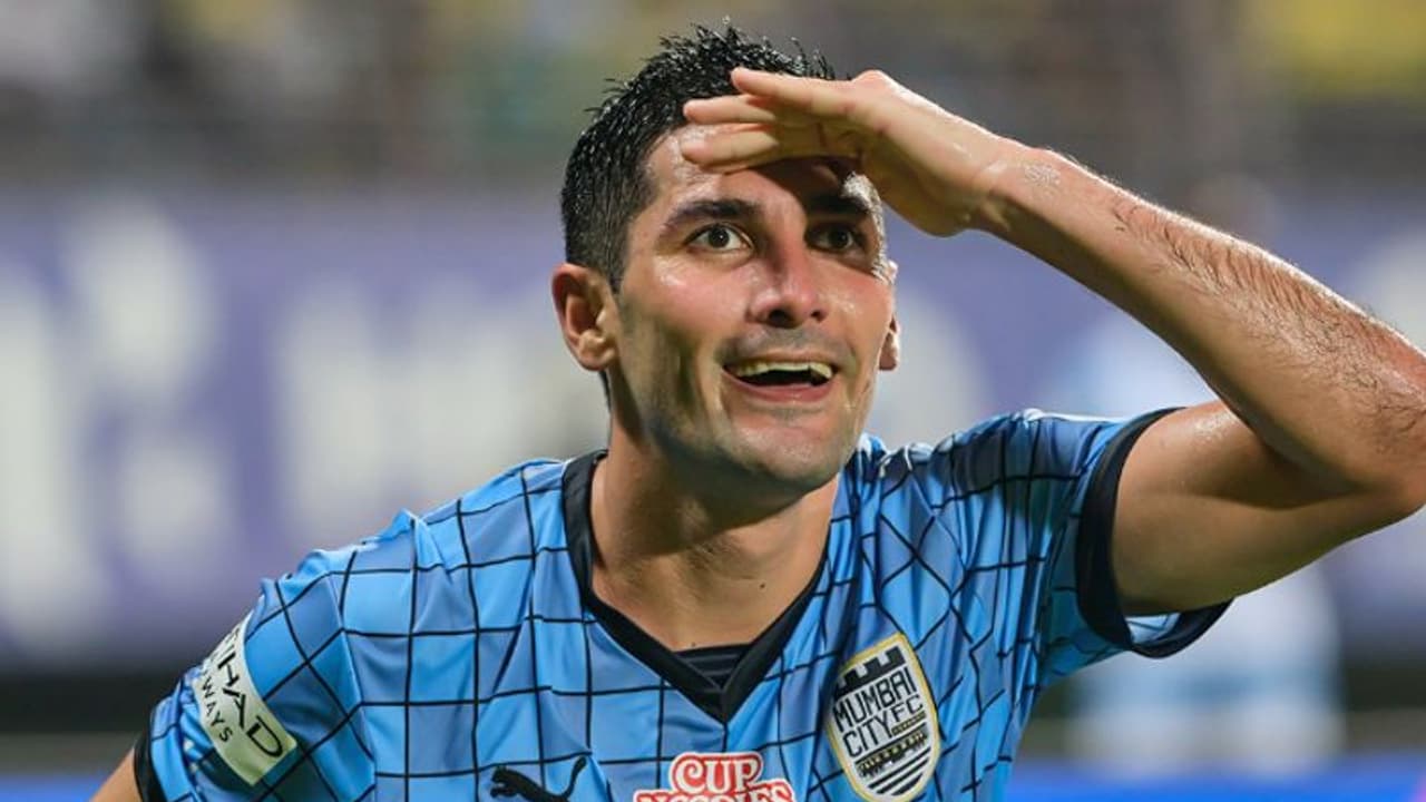 മുംബൈ സിറ്റിയുടെ രണ്ടടി; കൊച്ചിയില്‍ കേരള ബ്ലാസ്റ്റേഴ്സിന് തോല്‍വി 