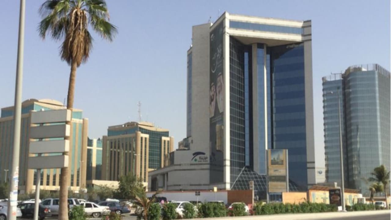 ചരിത്രത്തിൽ ആദ്യമായി ജിദ്ദ ചേംബർ ഓഫ് കൊമേഴ്സിലേക്ക് മത്സരിച്ച് വിദേശിയും ചരിത്രത്തിൽ ആദ്യമായി ജിദ്ദ ചേംബർ ഓഫ് കൊമേഴ്സിലേക്ക് മത്സരിച്ച് വിദേശിയും