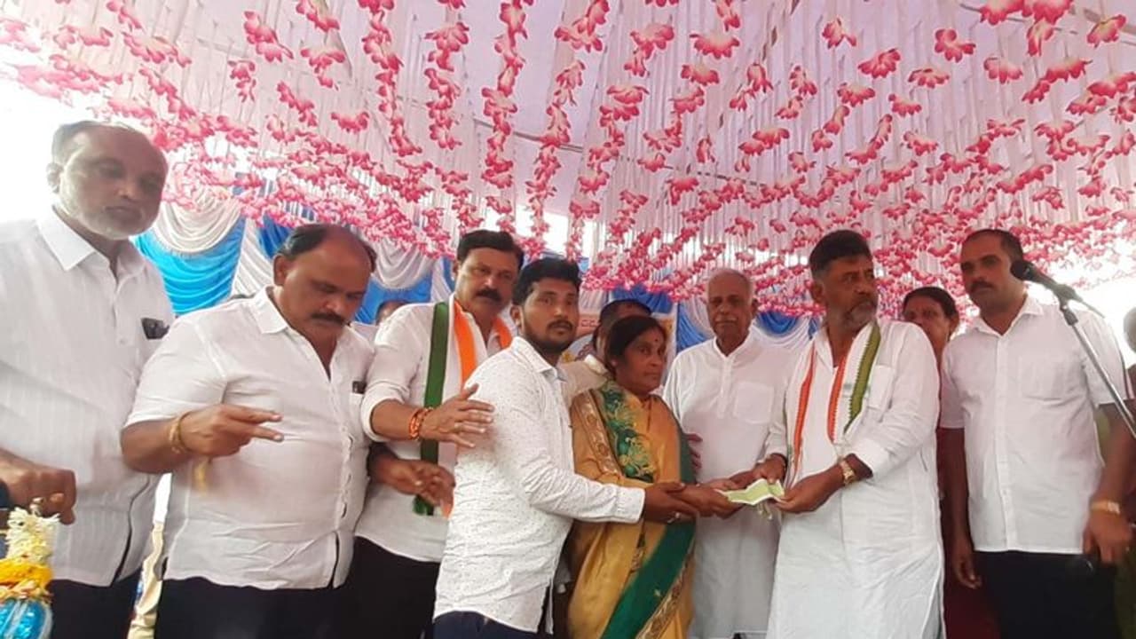 ರಮೇಶ್‌ರದ್ದು ದೇಶ ಸೇವೆಗೆ ಸಮರ್ಪಿತವಾದ ಜೀವ; ಡಿ.ಕೆ.ಶಿವಕುಮಾರ 