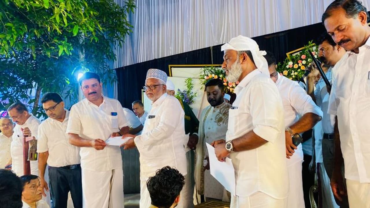 മകന്റെ വിവാഹത്തോടനുബന്ധിച്ച് മൂന്ന് നിര്‍ധന യുവതികള്‍ക്ക് മാംഗല്യം, കാരുണ്യസ്പര്‍ശവുമായി വ്യവസായി 