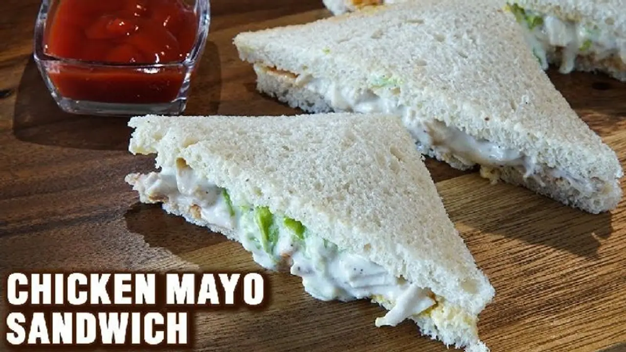 குட்டிஸ் பேவரைட் சிக்கன் மயோனைஸ் சான்ட்விட்ச்! குட்டிஸ் பேவரைட் சிக்கன் மயோனைஸ் சான்ட்விட்ச்!