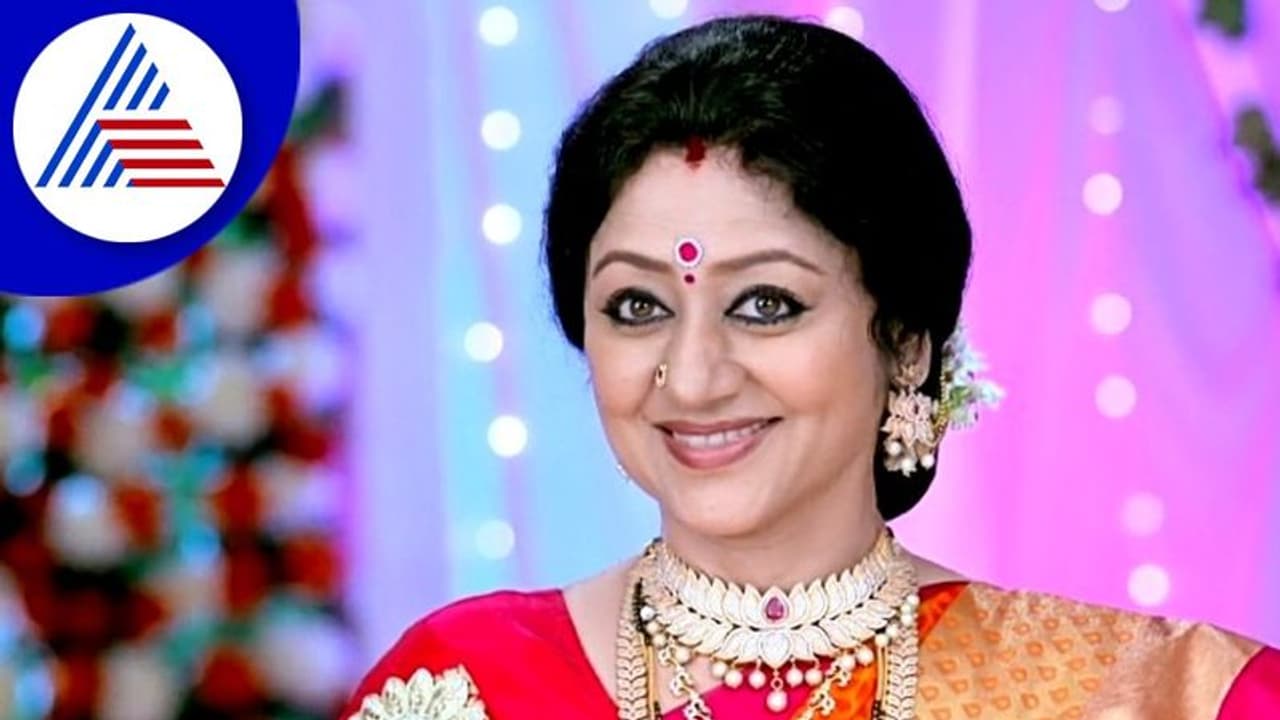 ಹಿರಿಯ ನಟಿ ವಿನಯಾ ಪ್ರಸಾದ್ ಮನೆಯಲ್ಲಿ ಕಳ್ಳತನ: ನಂದಿನಿ ಲೇಔಟ್ ಠಾಣೆಯಲ್ಲಿ ಪ್ರಕರಣ ದಾಖಲು ಹಿರಿಯ ನಟಿ ವಿನಯಾ ಪ್ರಸಾದ್ ಮನೆಯಲ್ಲಿ ಕಳ್ಳತನ: ನಂದಿನಿ ಲೇಔಟ್ ಠಾಣೆಯಲ್ಲಿ ಪ್ರಕರಣ ದಾಖಲು