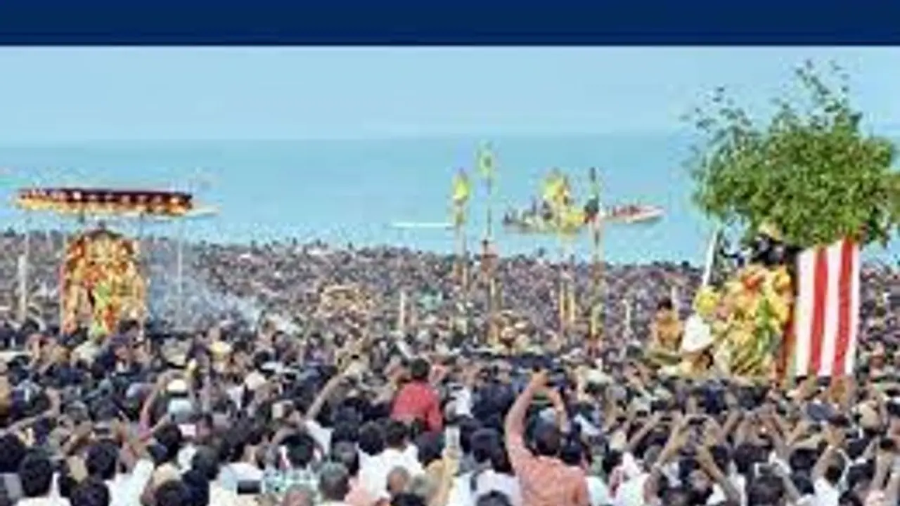 சூரசம்ஹாரத்தால் வீரஹத்தி தோஷத்துக்கு உள்ளான முருகனுக்கு தோஷம் நீக்கிய இடம் இதுதான்! சூரசம்ஹாரத்தால் வீரஹத்தி தோஷத்துக்கு உள்ளான முருகனுக்கு தோஷம் நீக்கிய இடம் இதுதான்!