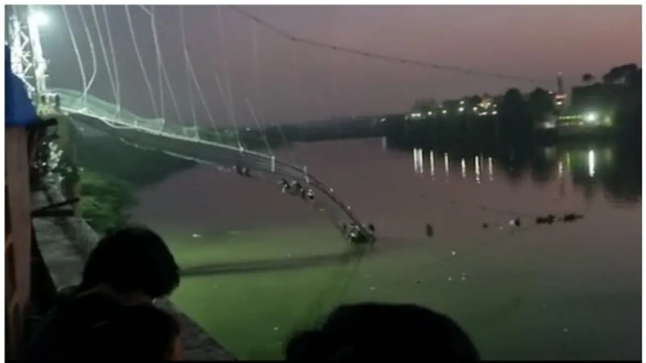 मोरबी पुल हादसे में अब तक का सबसे बड़ा खुलासा, पढ़ें कैसे एक लापरवाही ने ली 140 की जान मोरबी पुल हादसे में अब तक का सबसे बड़ा खुलासा, पढ़ें कैसे एक लापरवाही ने ली 140 की जान