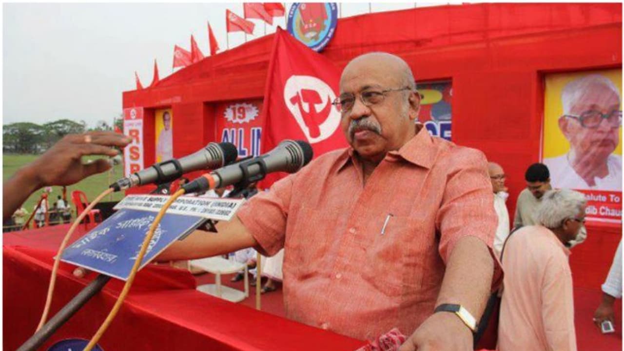 എതിരഭിപ്രായങ്ങള്‍ മുഖം നോക്കാതെ വെട്ടിത്തുറന്ന് പറഞ്ഞ ടി ജെ ചന്ദ്രചൂഢന്‍ 