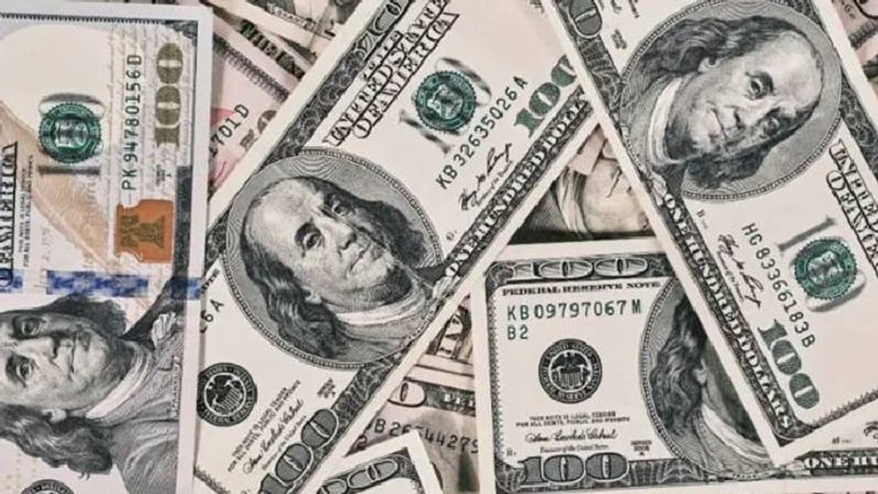 കുടുംബത്തിലെ മൂന്നുപേർക്ക് ഒരുമിച്ച് ലോട്ടറി അടിച്ചു; ഓരോരുത്തർക്കും കിട്ടാൻ പോകുന്നത് 41 ലക്ഷം രൂപ