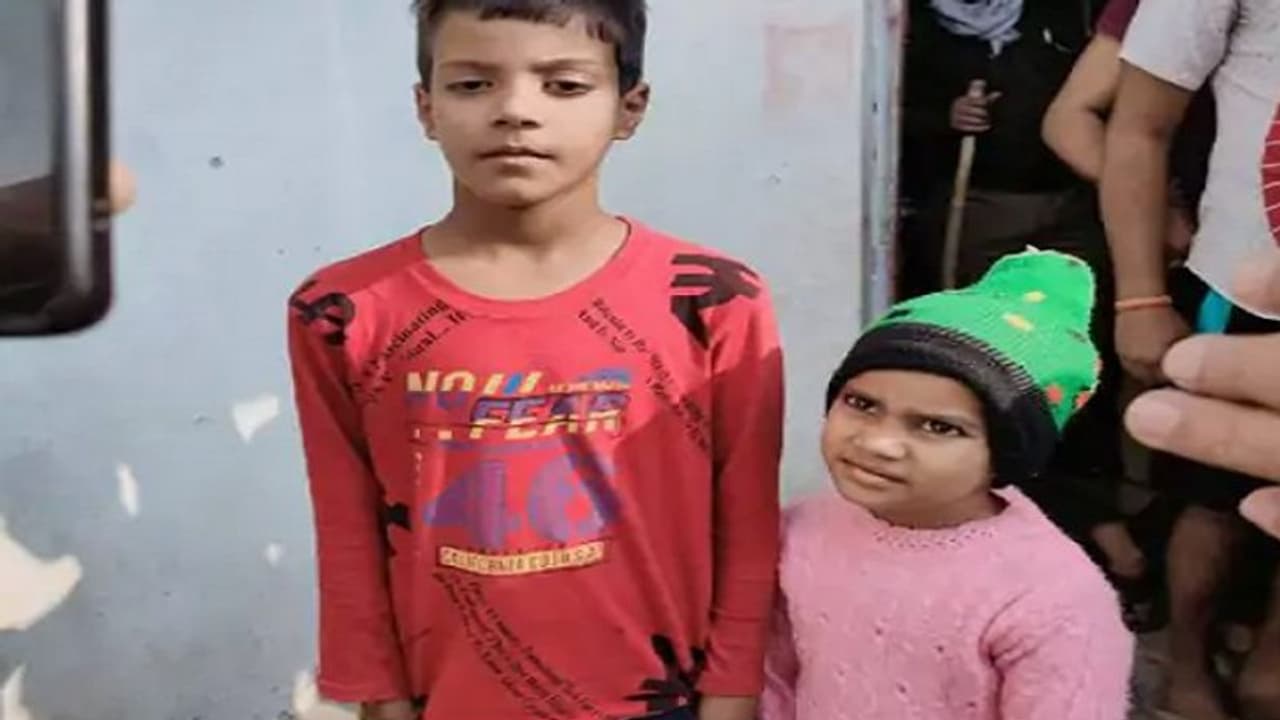 लखनऊ: महिला ने प्रेमी के साथ मिल पति को उतारा मौत के घाट, रातभर शव के साथ रहे बेटे ने खोला खौफनाक हत्य़ा का राज लखनऊ: महिला ने प्रेमी के साथ मिल पति को उतारा मौत के घाट, रातभर शव के साथ रहे बेटे ने खोला खौफनाक हत्य़ा का राज