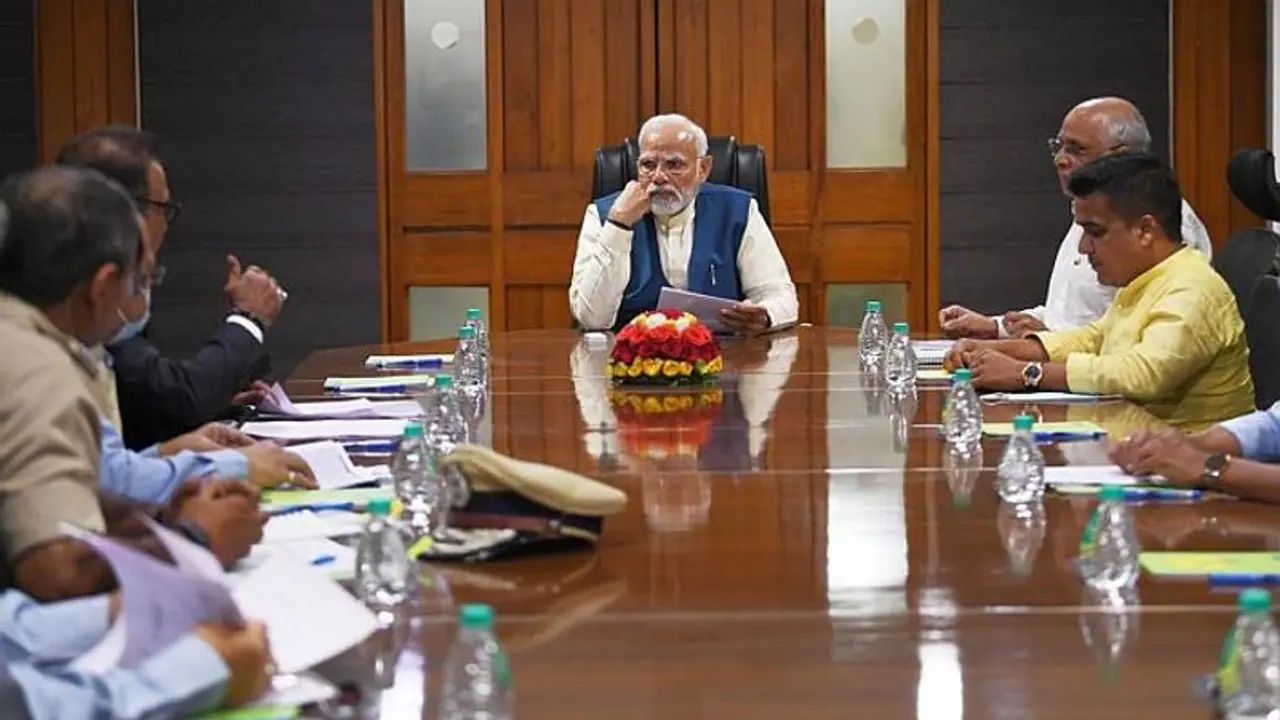 Morbi bridge collapse: PM chairs high level meet as police face tough questions Morbi bridge collapse: PM chairs high level meet as police face tough questions